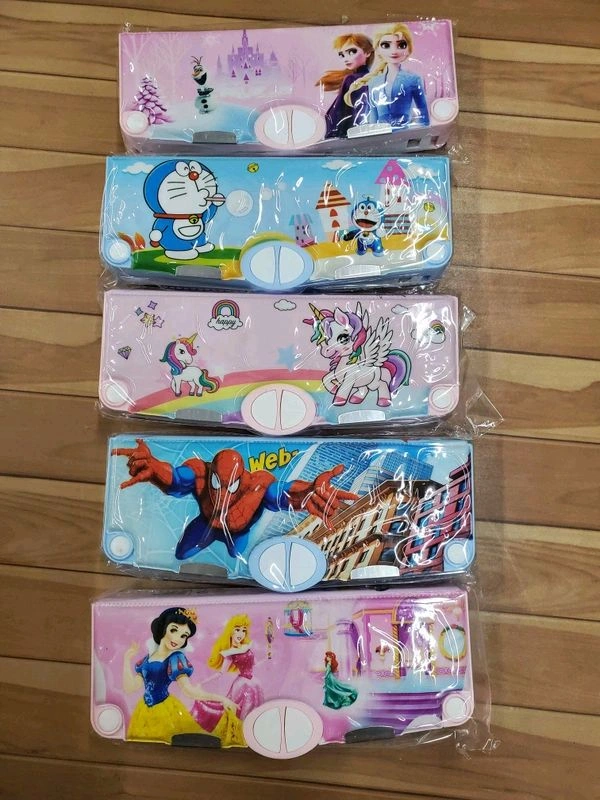 LH-229 Magnet Pencil Box 4 Button with Scissors & Cellotape 