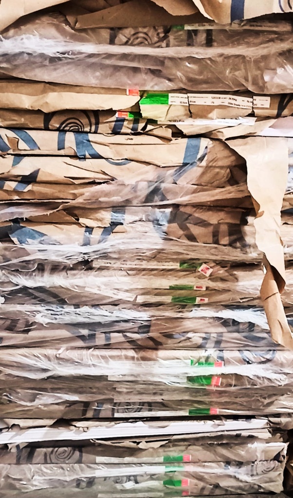 Gloss Art Paper 25x36 170 Gsm 49.1 Kg (1 Ream/500 Sheet)