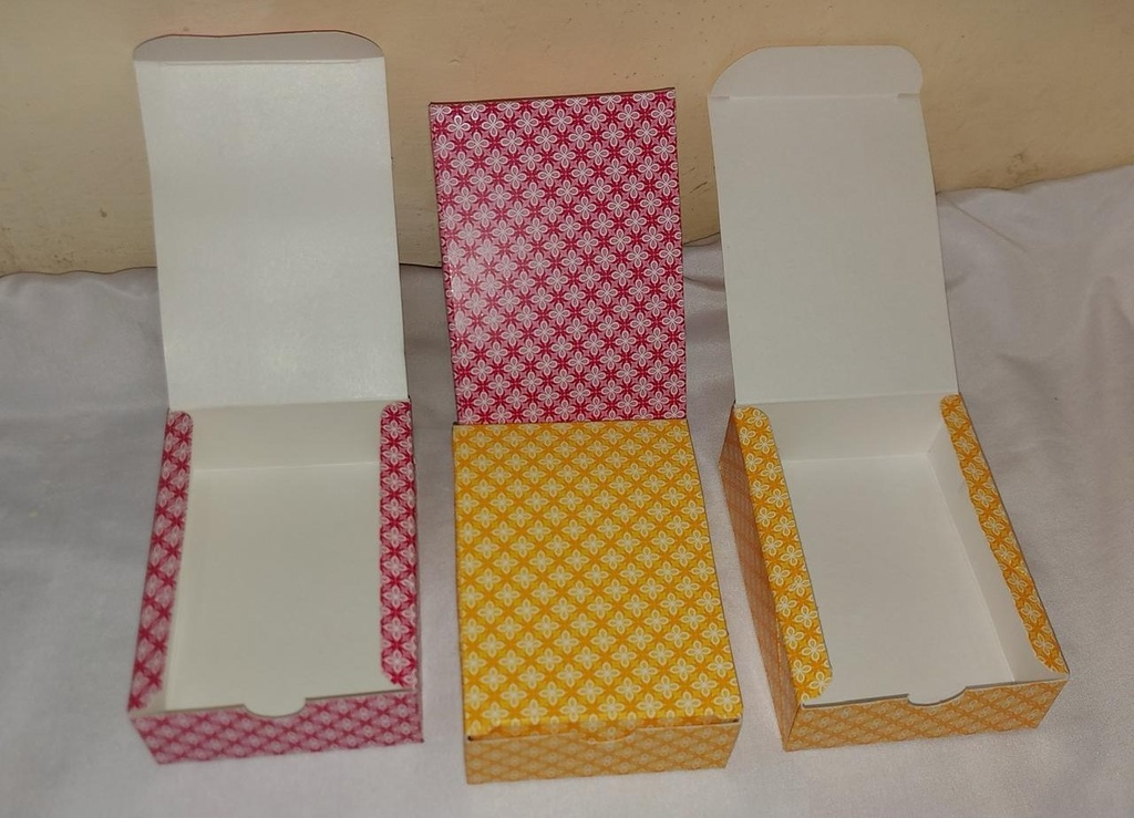 Sweet Box / Penda Box, Size 4x2.85x1.35 Inch (Pack Of 25)