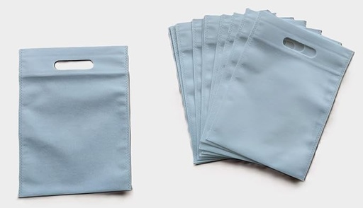 [P6192] Non Woven D Cut Carry Bag Plain White 16x21 Inch (Pack Of 100)